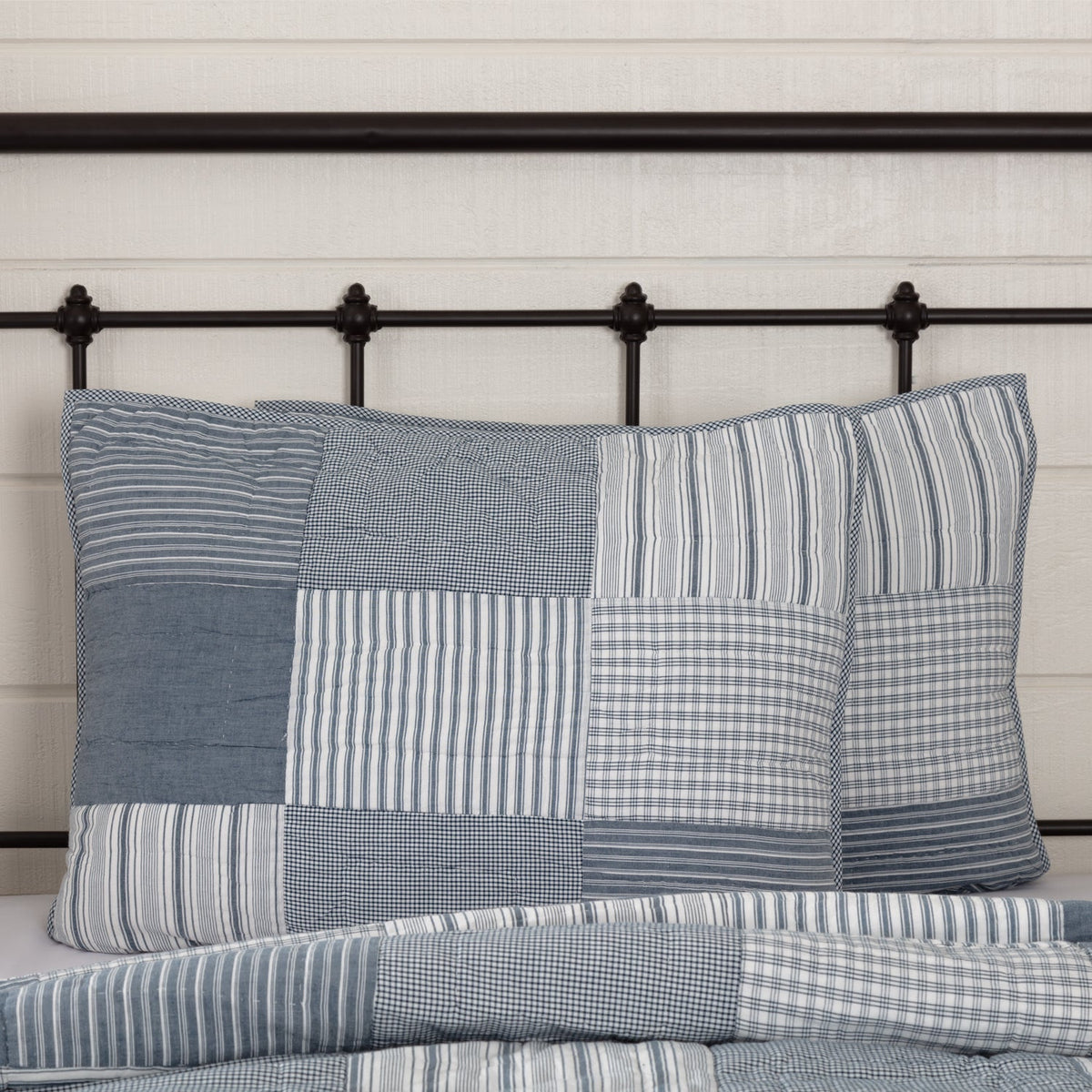Kiraly Utca Standard Sham - 21x27 - Blue