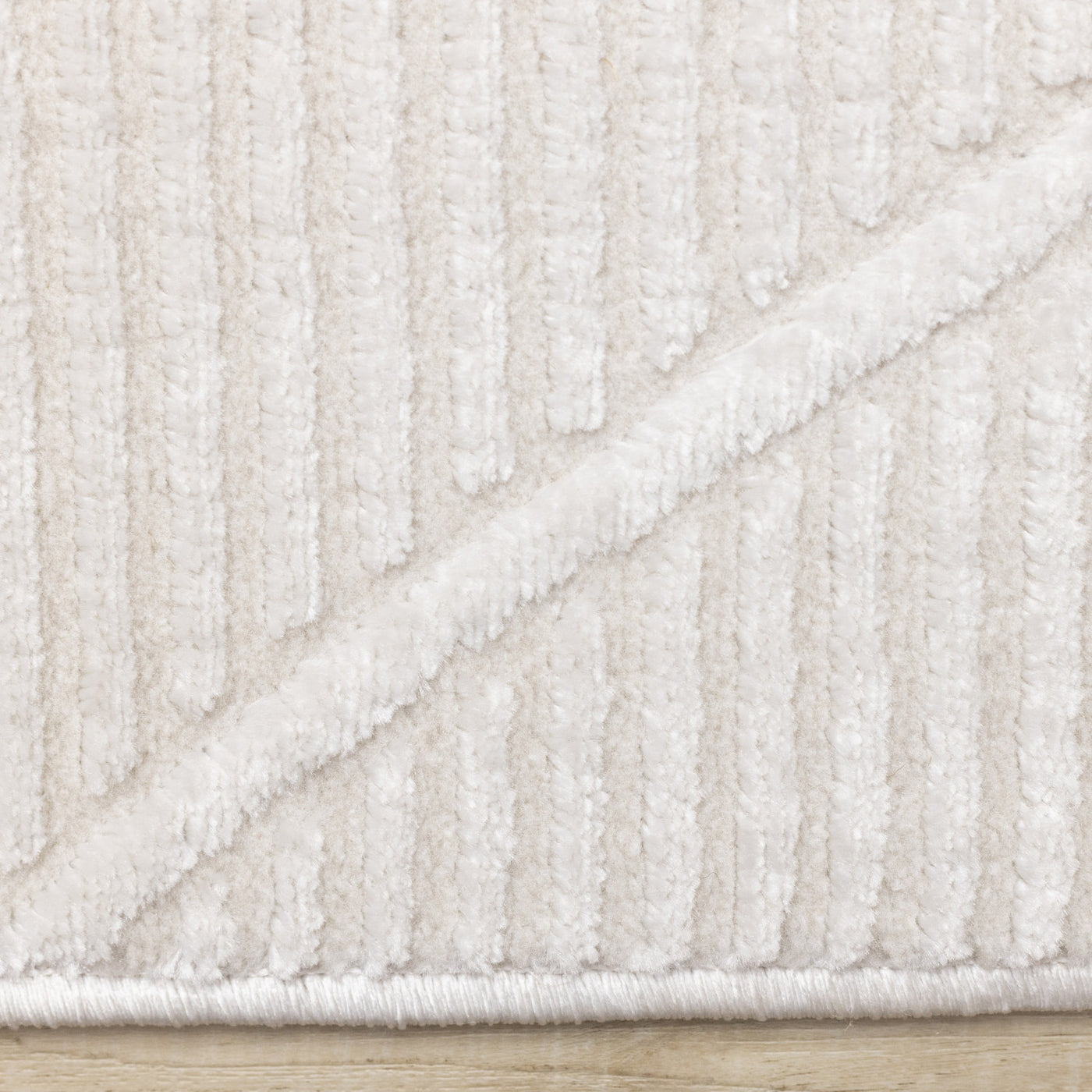 Logan Modern Lines Area Rug - Cream - 5' X 8'