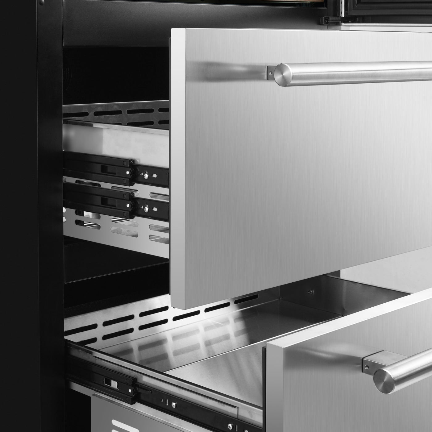 Forno Celano 30" Stainless Steel 150 Bottle Dual Zone Wine Cellar with Two Beverage Drawers (21.3 Cu. Ft.) - FWCDR6697-30S