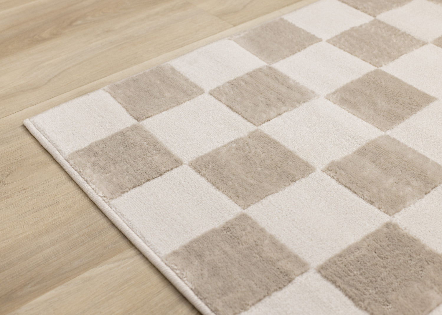 Logan Modern Checkered Area Rug - Beige Cream - 8' X 11'