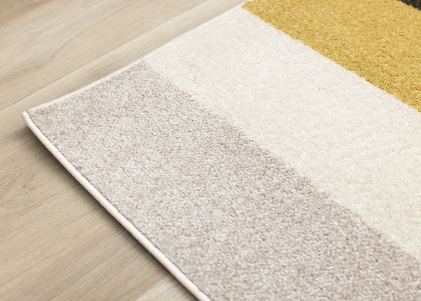 Maui Contemporary Geometric Area Rug - Cream Yellow - 8' X 11'