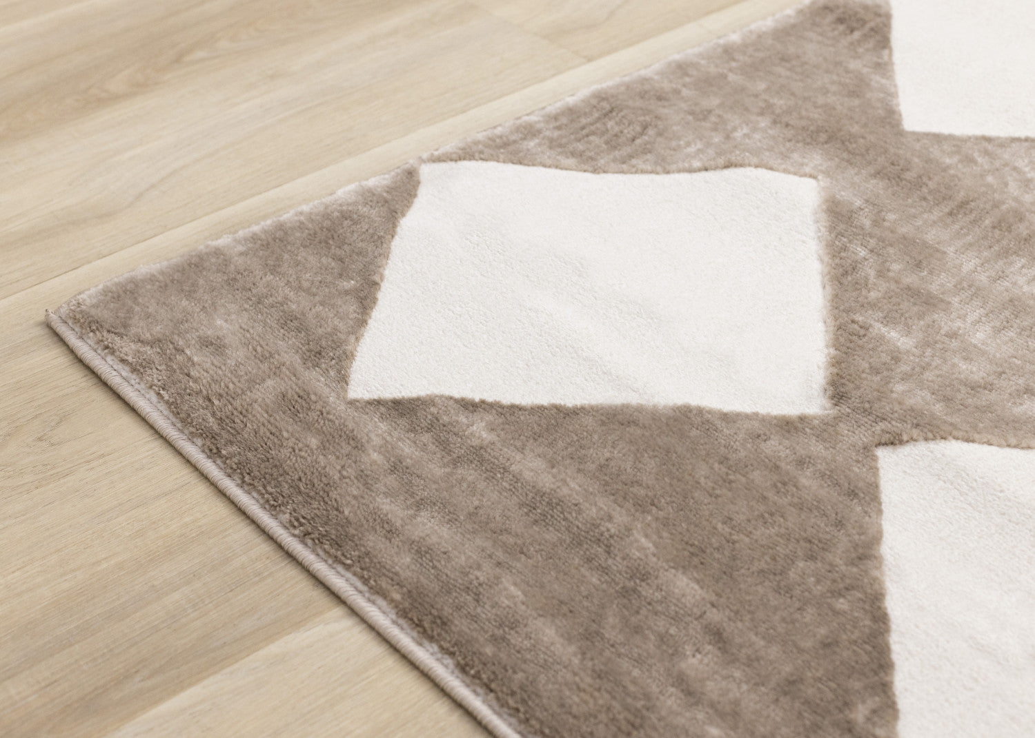 Logan Modern Diamonds Area Rug - Brown Cream - 5' X 8'