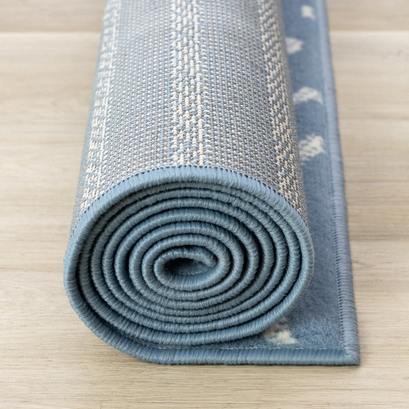 Functional Modern Links Area Rug - 5' X 8' - Blue/Cream