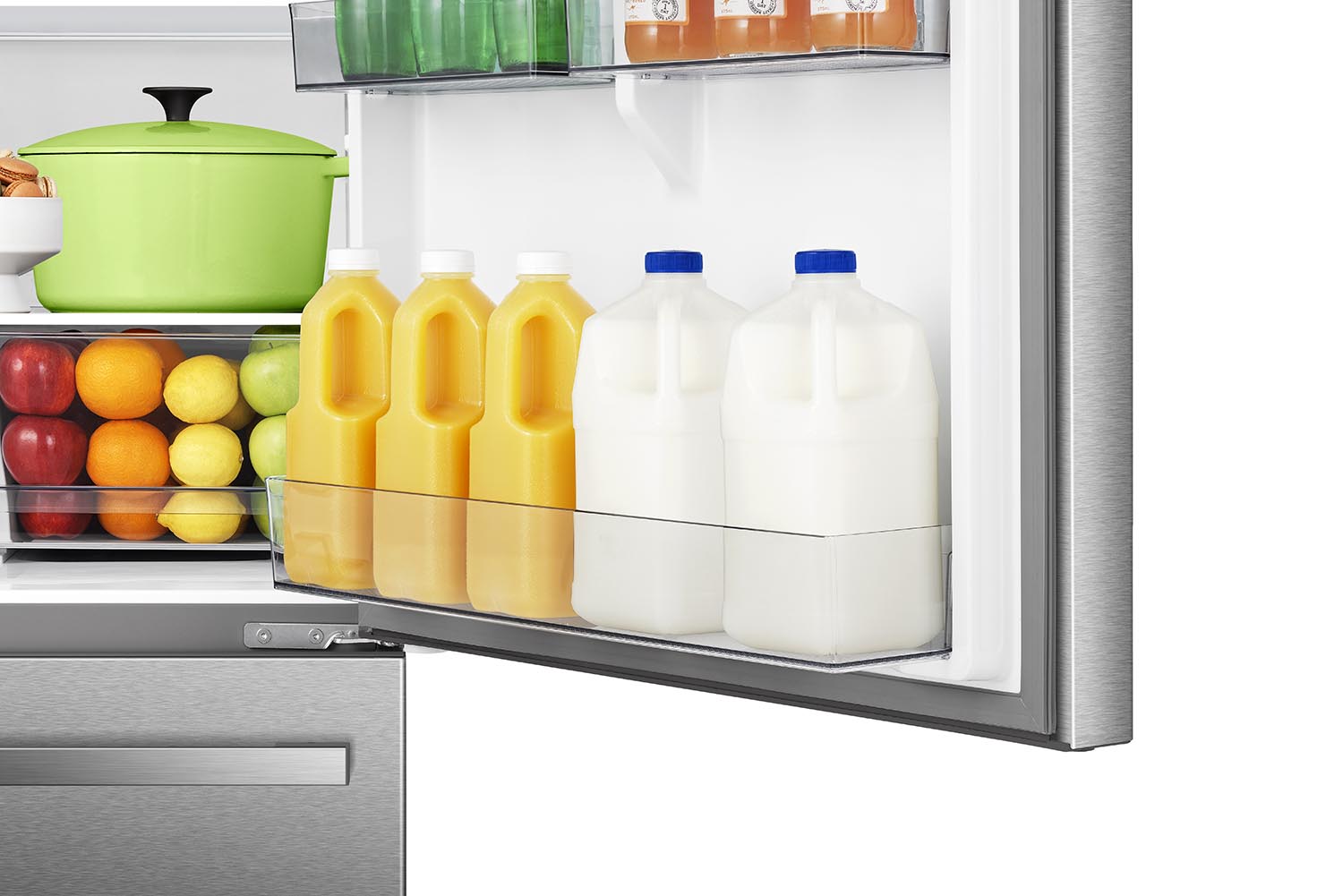 Hisense 31.5" 22.3 Cu. Ft. Stainless Steel Bottom-Freezer Refrigerator - RB22A2FSE