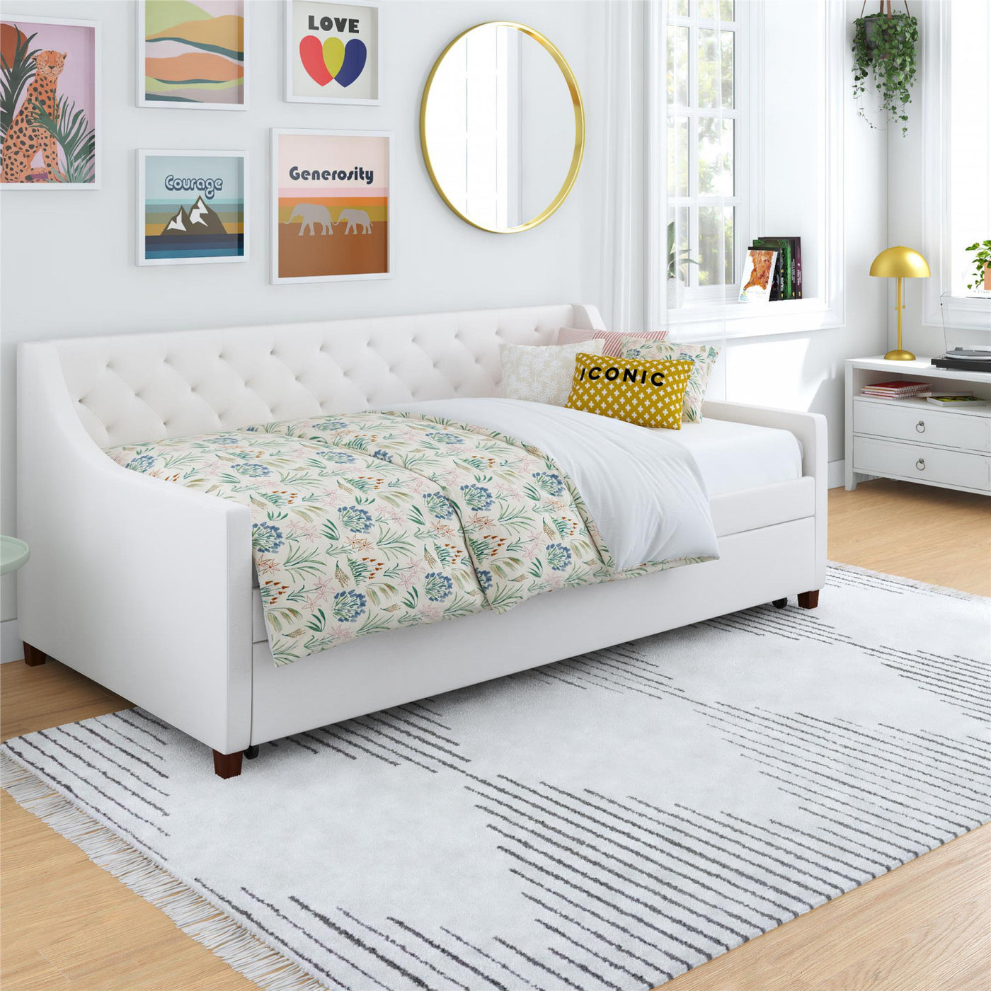 Novogratz Her Majesty Twin Daybed and Trundle - Ivory