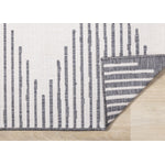 Summer Breeze 6'7" x 9'6" Outdoor Reversible Rug Triangles - Grey, Cream