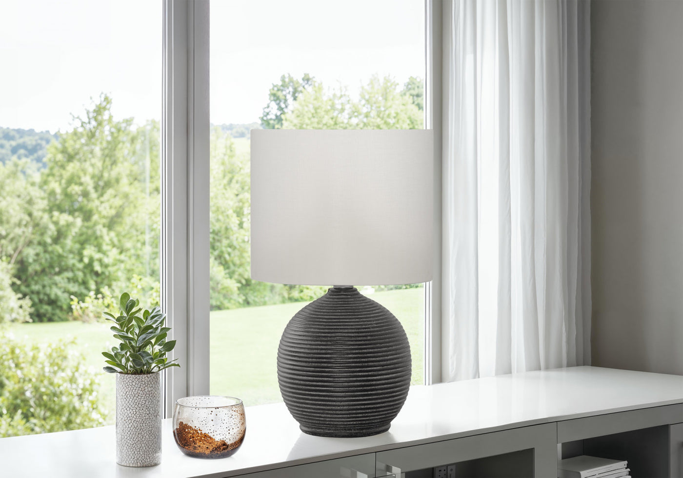 Brighton Table Lamp - Black