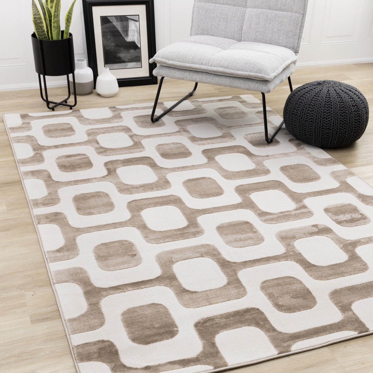 Logan Modern Vintage Area Rug - 8' X 11' - Brown/Cream