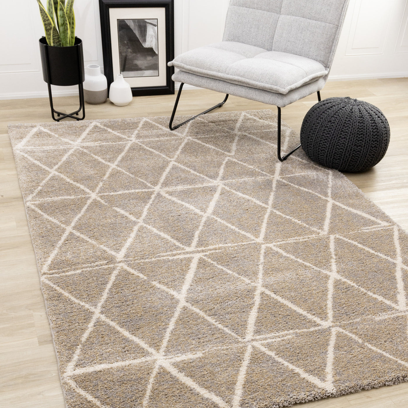 Halle Casual Contemporary Trellis Area Rug - Greige Cream - 8' X 11'