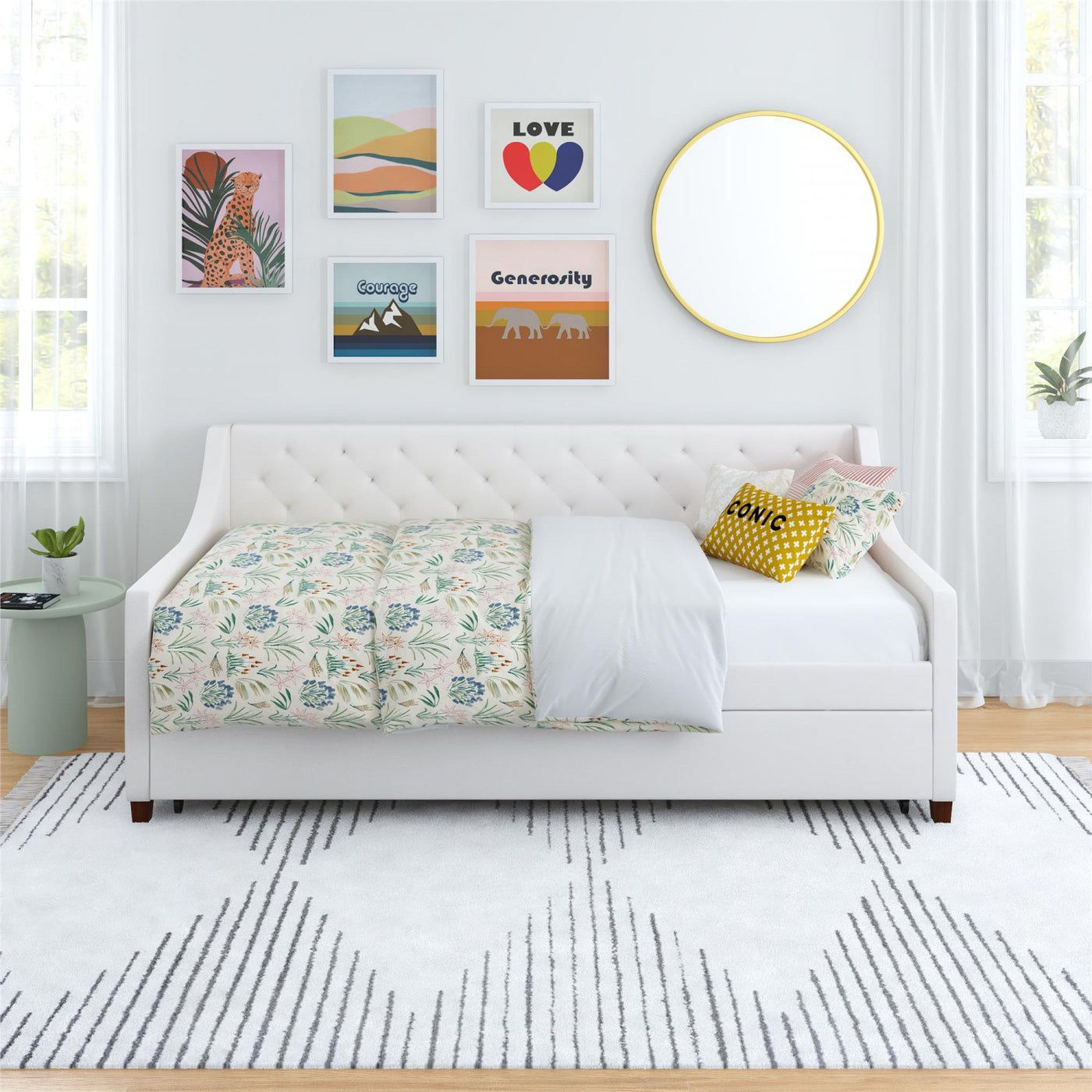 Novogratz Her Majesty Twin Daybed and Trundle - Ivory