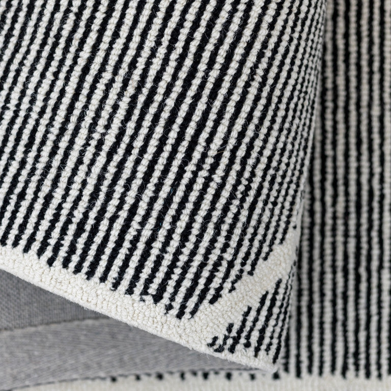 Joris Geometric Rug - 5' x 8' - Black