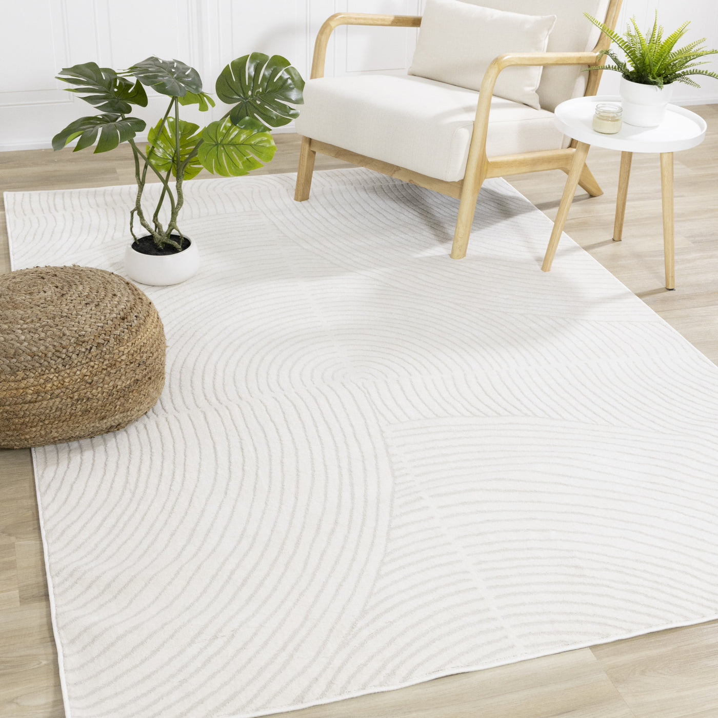 Hillary Modern Swirls Area Rug - Cream - 7' X 10'
