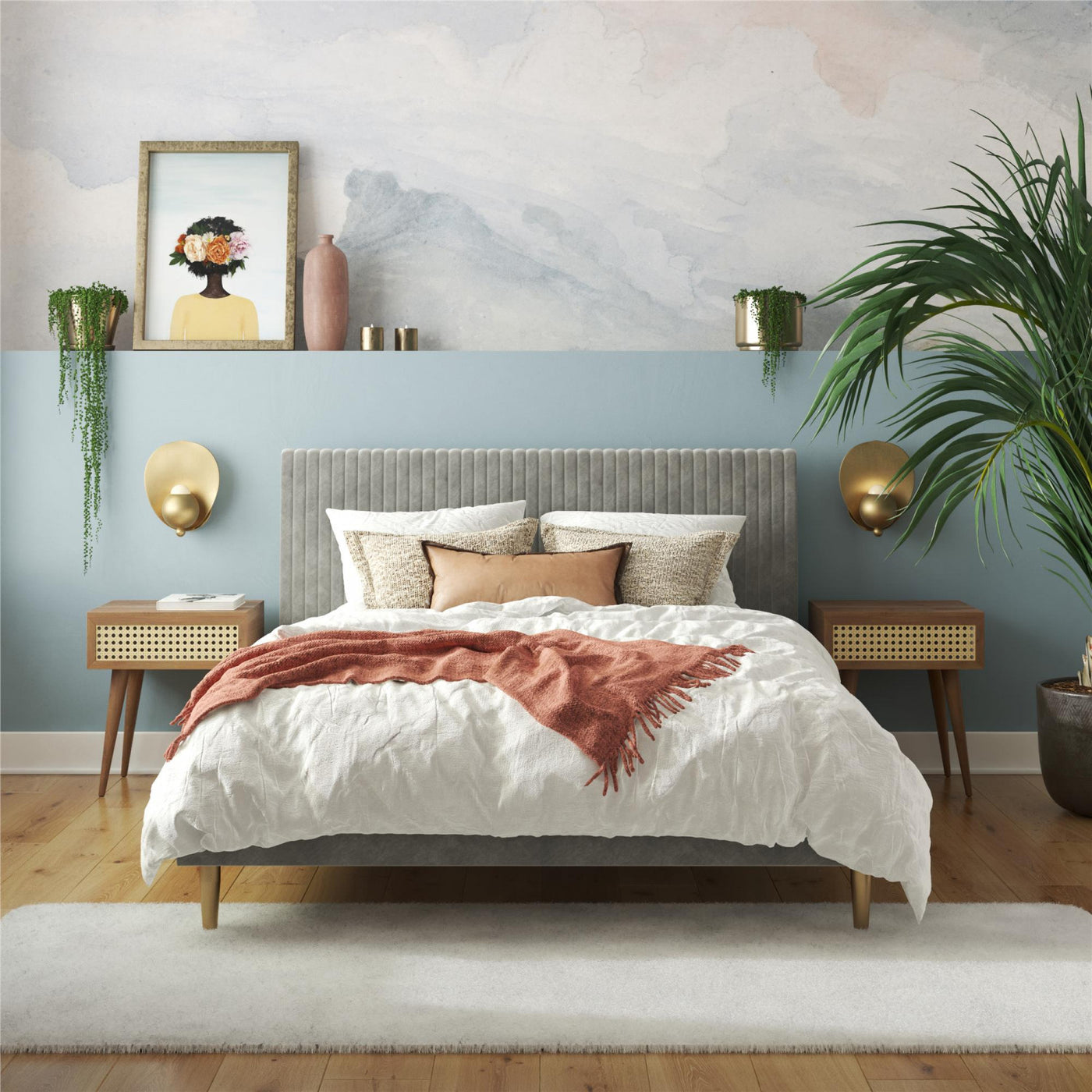 Daphne Upholstered Queen Bed - Light Gray Velvet