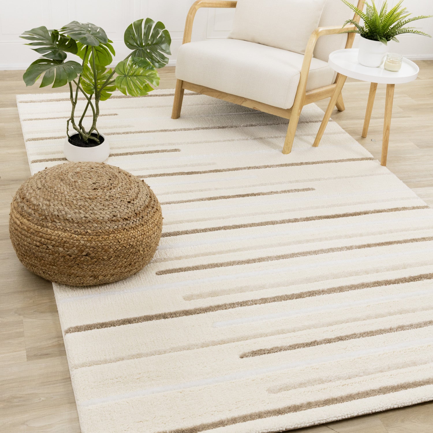 Sasha Soft Modern Lines Area Rug - Cream - 8' X 11'