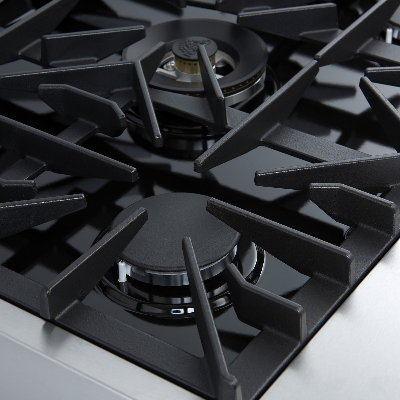 Forno Giovanni 30" Black Freestanding Gas Range (4.32 Cu. Ft.) - FFSGS6274-30BLK