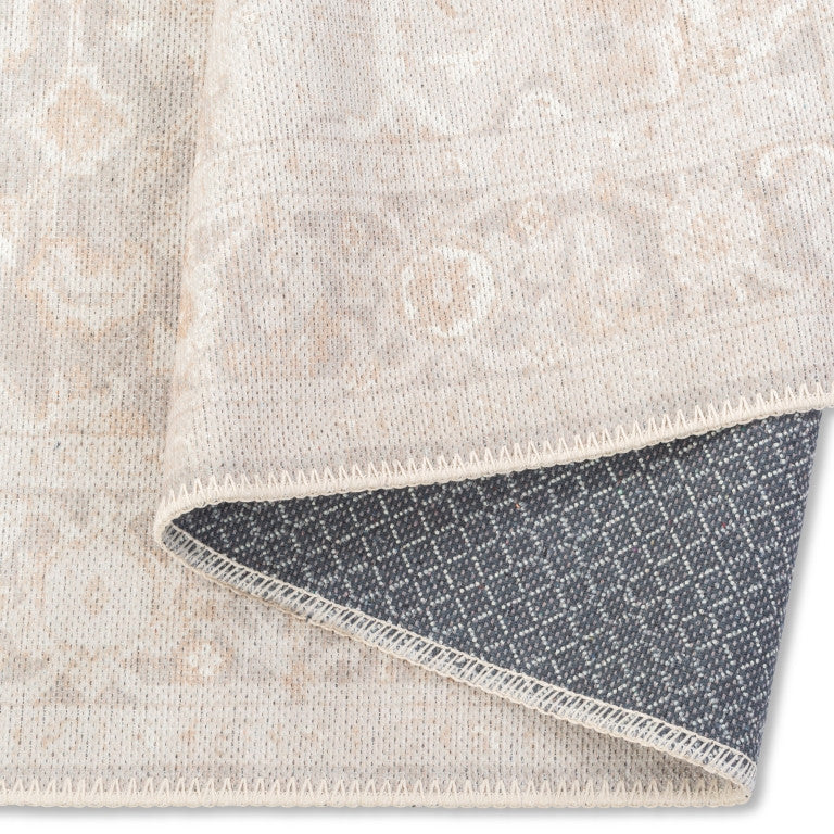 Aura Traditional Rug - 5' x 7' - Almond Cream