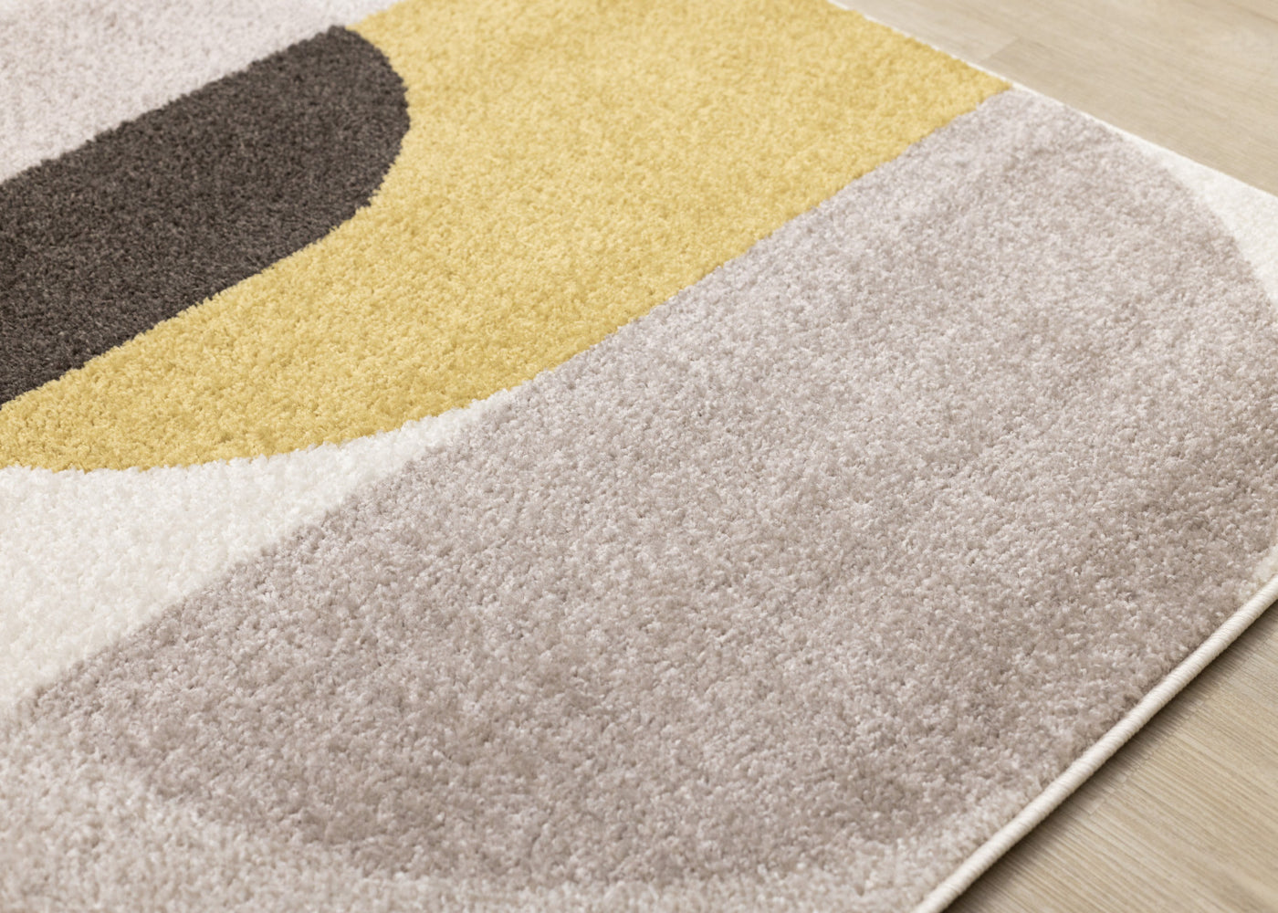 Maui Contemporary Geometric Area Rug - Cream Yellow - 5' X 8'