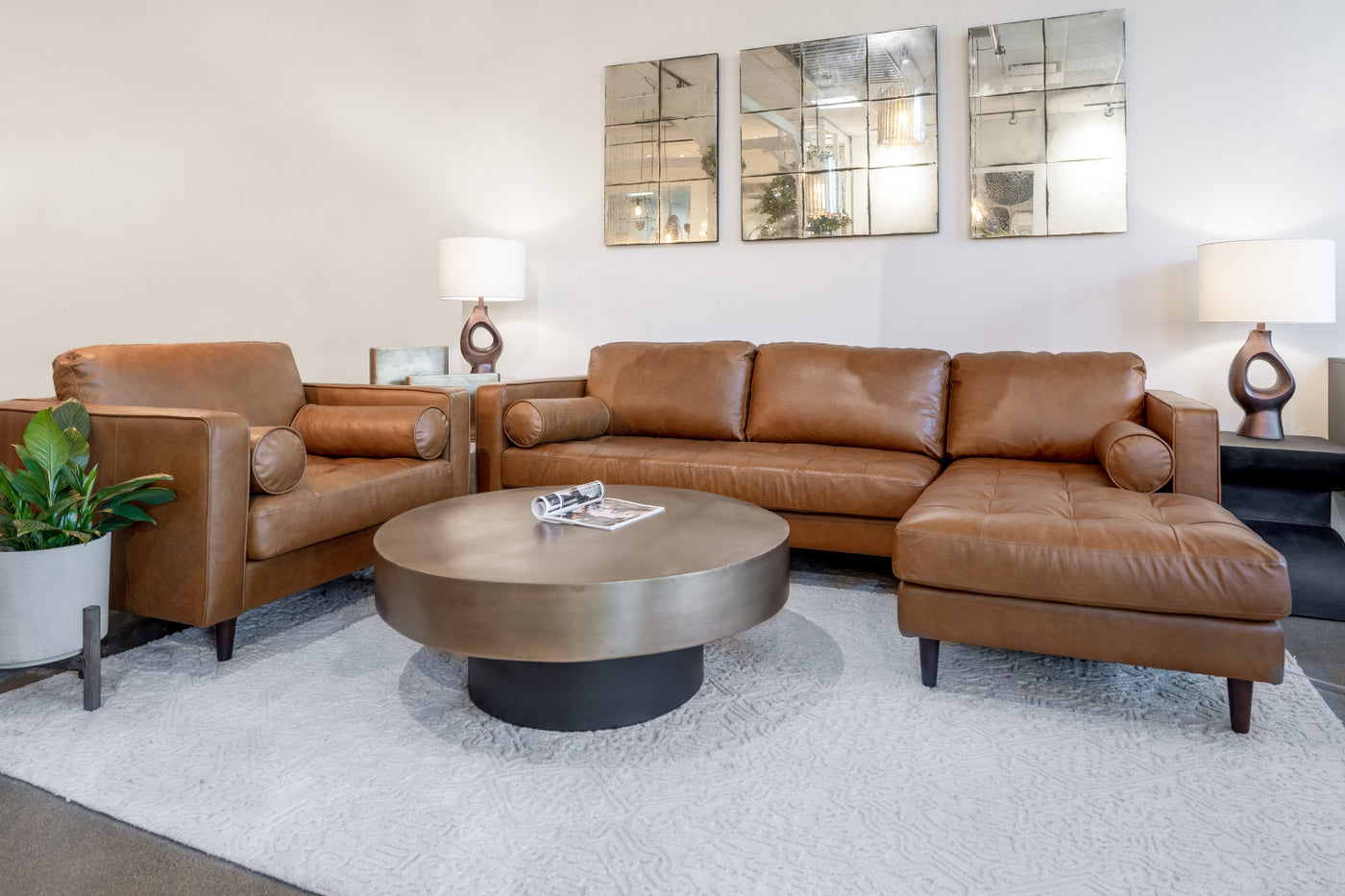 Nattor Table Lamp - Bronze