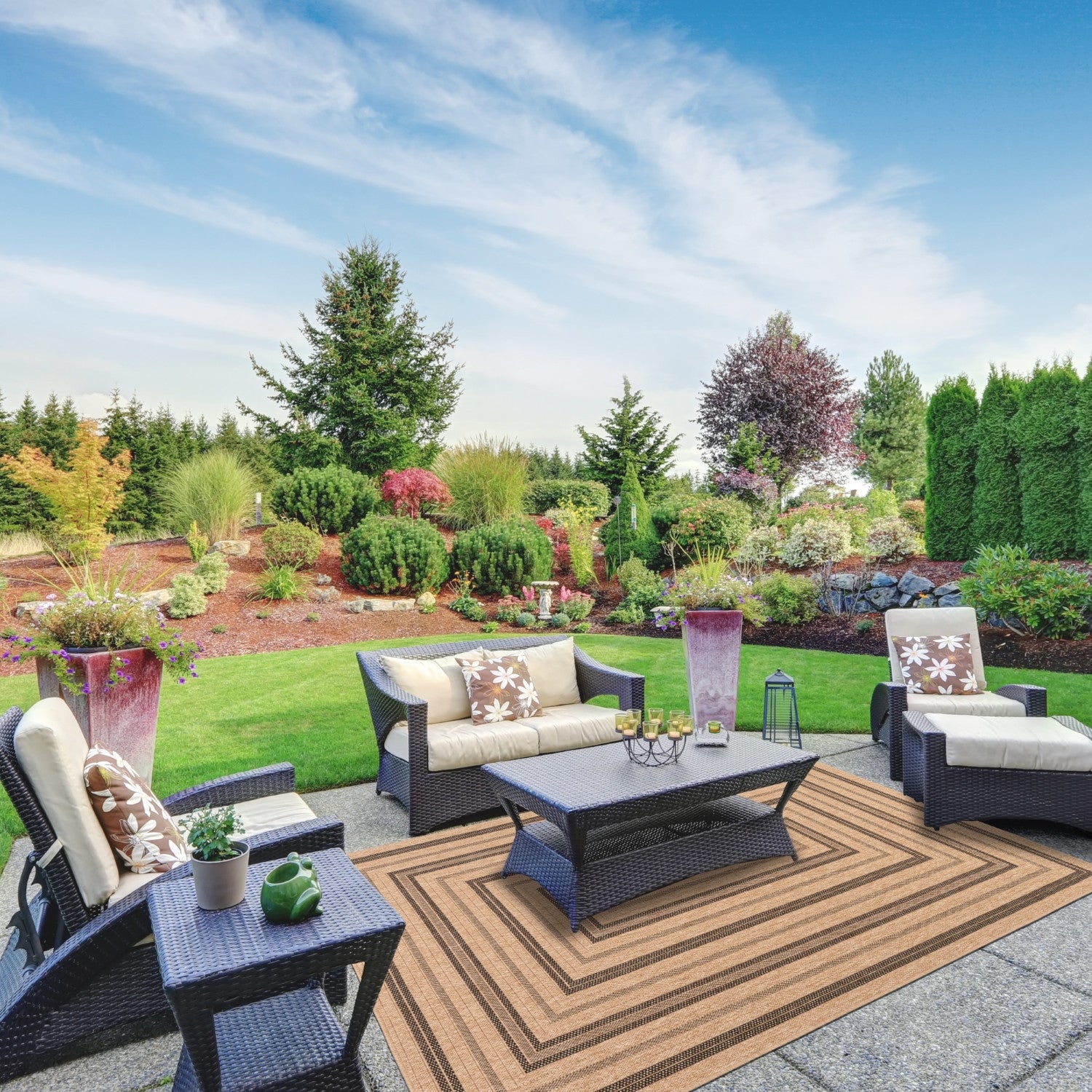 Avanos Bohemian Indoor/Outdoor Rug - 8' x 10' - Beige/Black