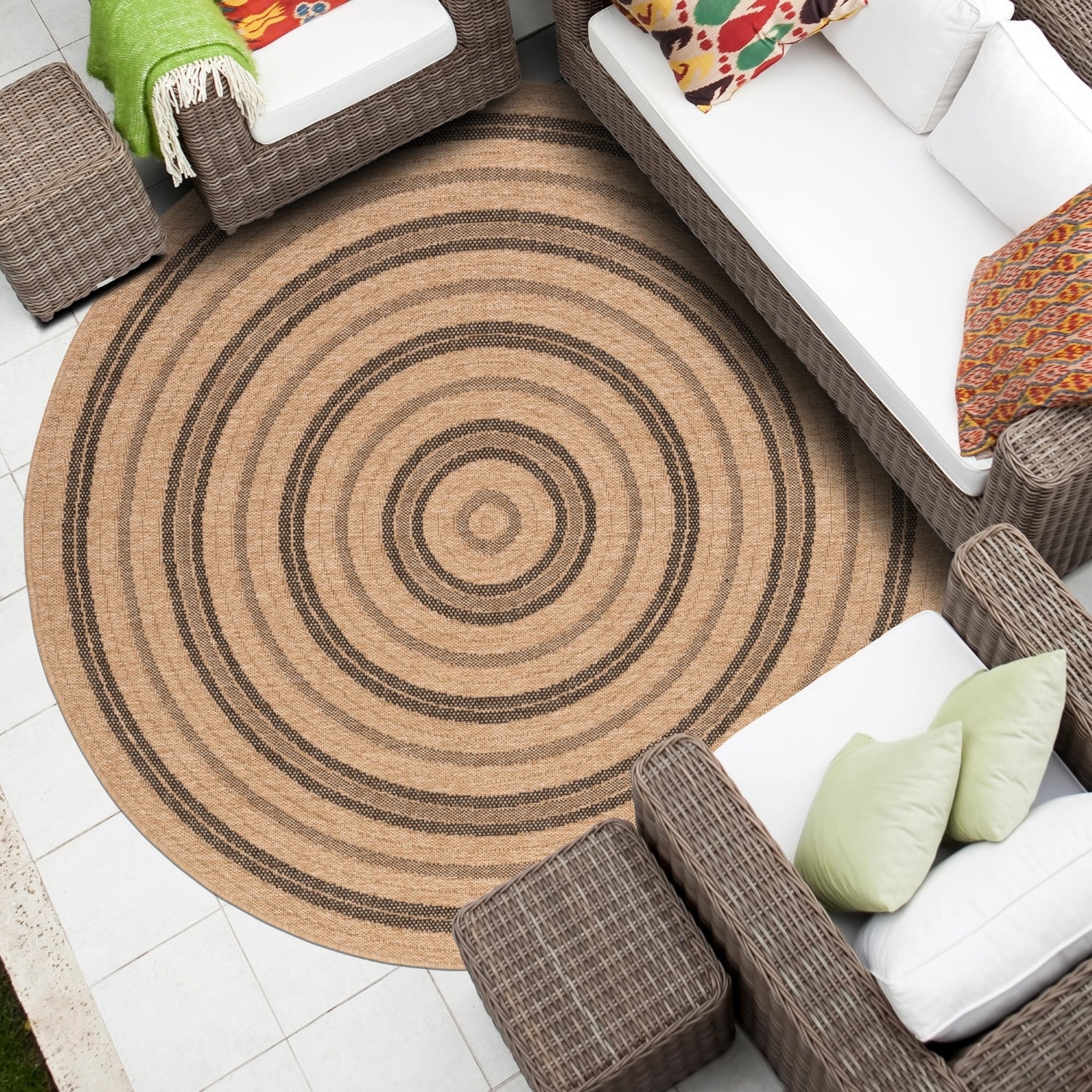 Avanos Circles Indoor/Outdoor Rug - 6ft Round - Beige/Black