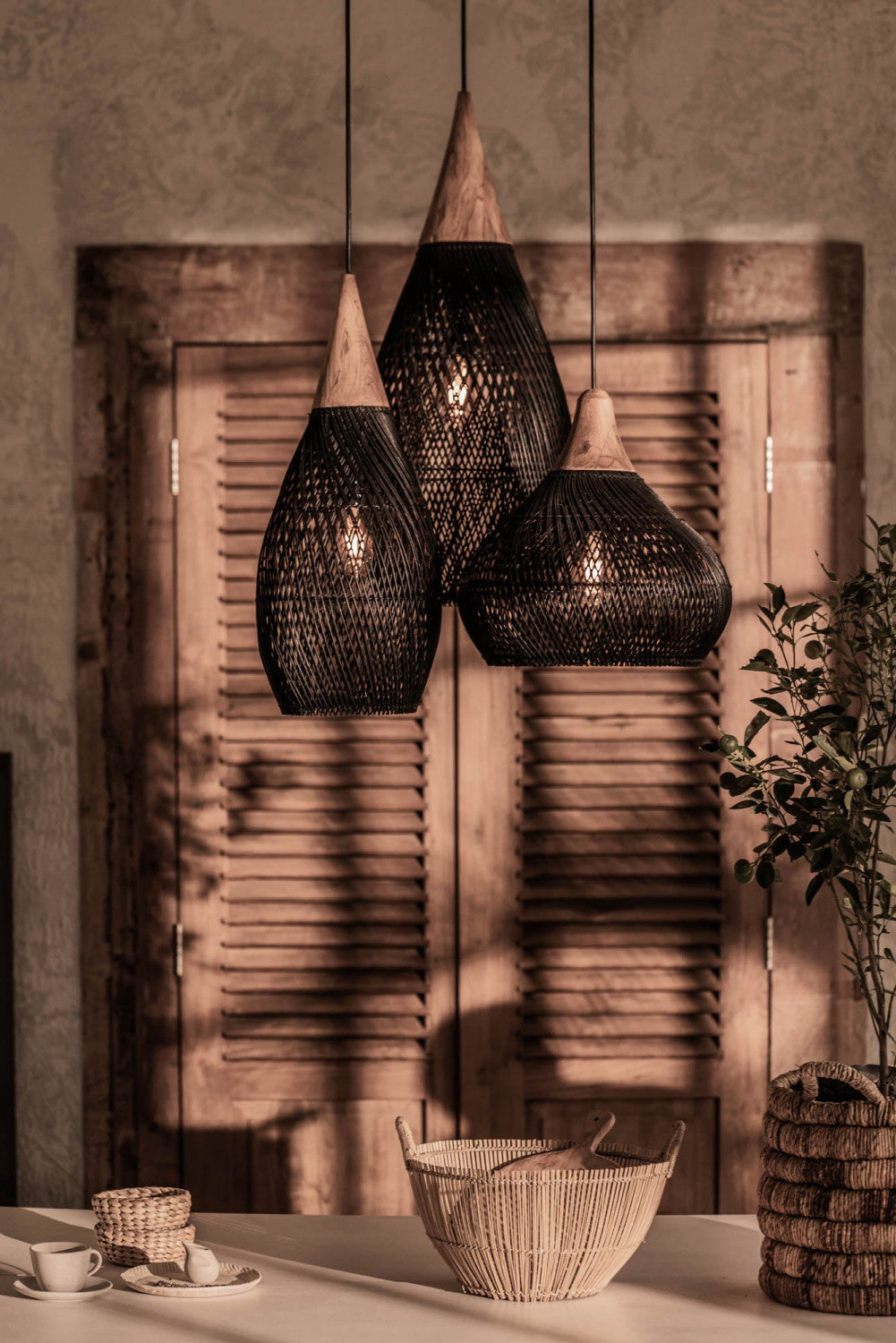 Bayan Horn Pendant Large - Black