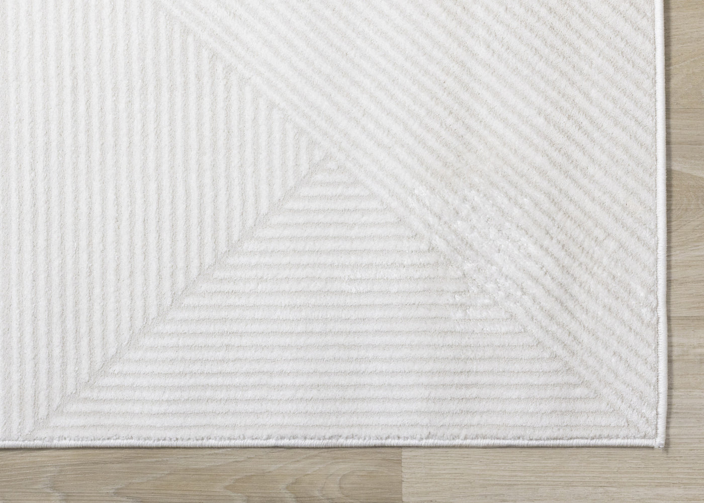 Hillary Neutral Diamonds Area Rug - Cream - 5' X 8'