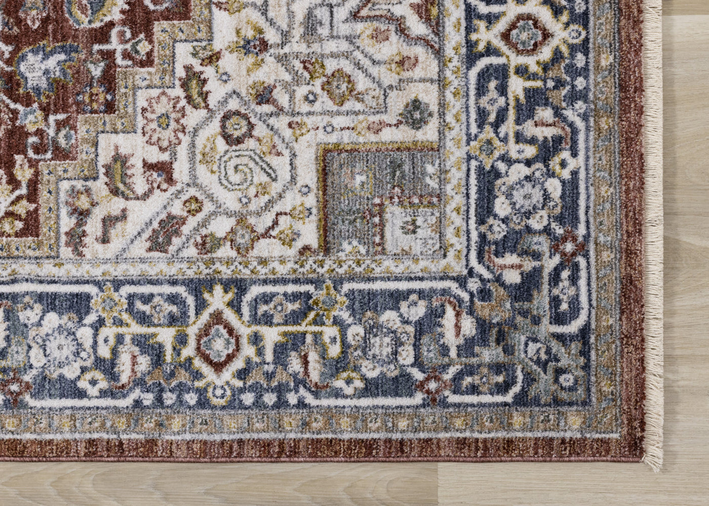 Macie Traditional Area Rug - Red Cream - 5' X 8'
