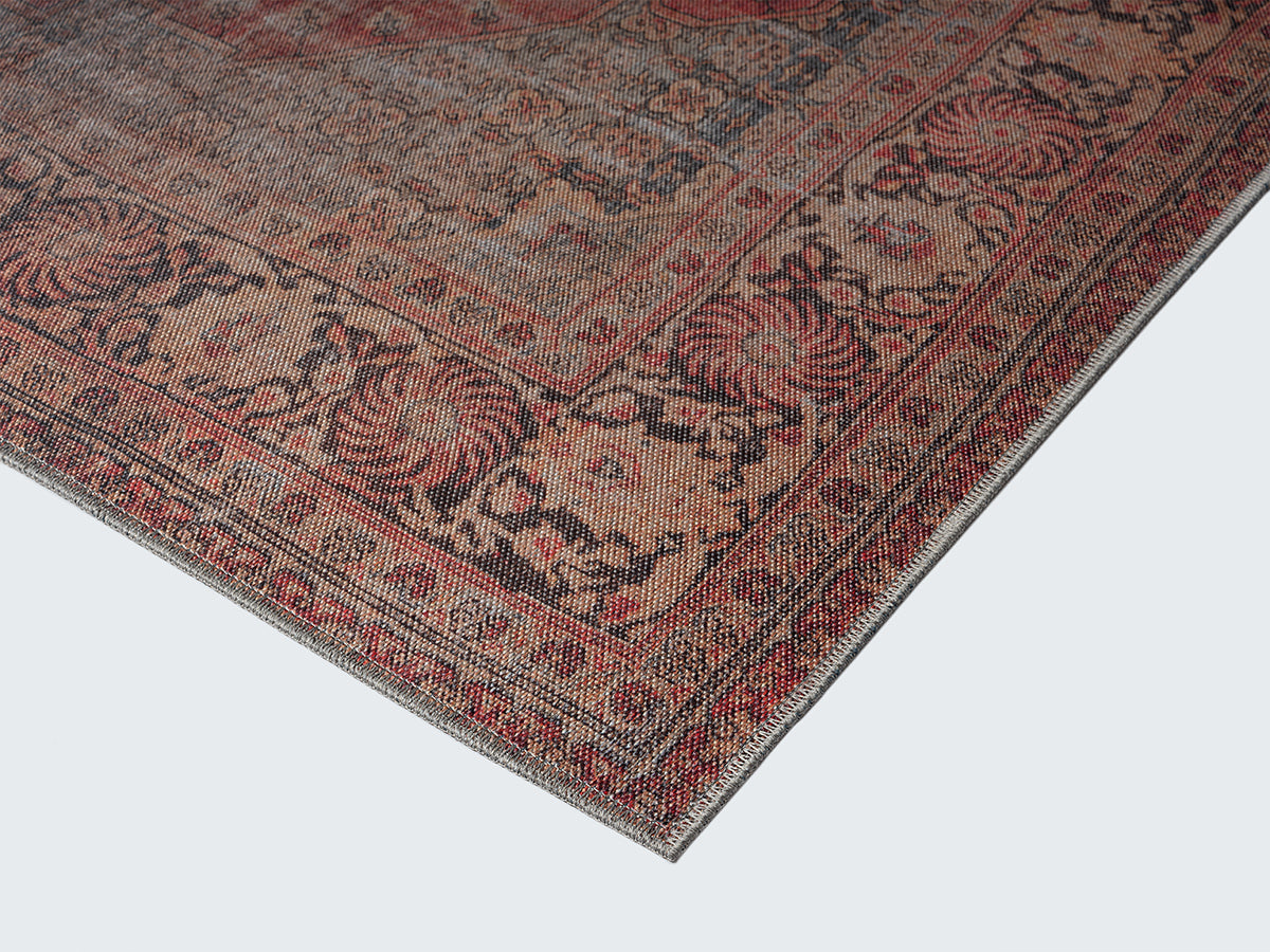 Jaipur 5' X 8' Washable Area Rug - Red and Blue