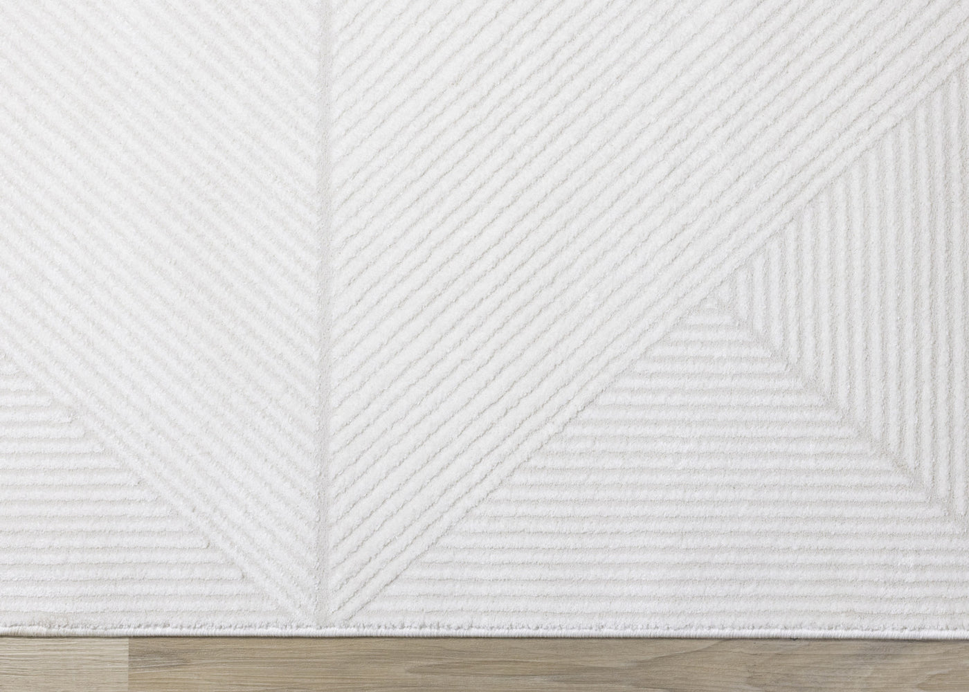 Hillary Neutral Diamonds Area Rug - Cream - 5' X 8'