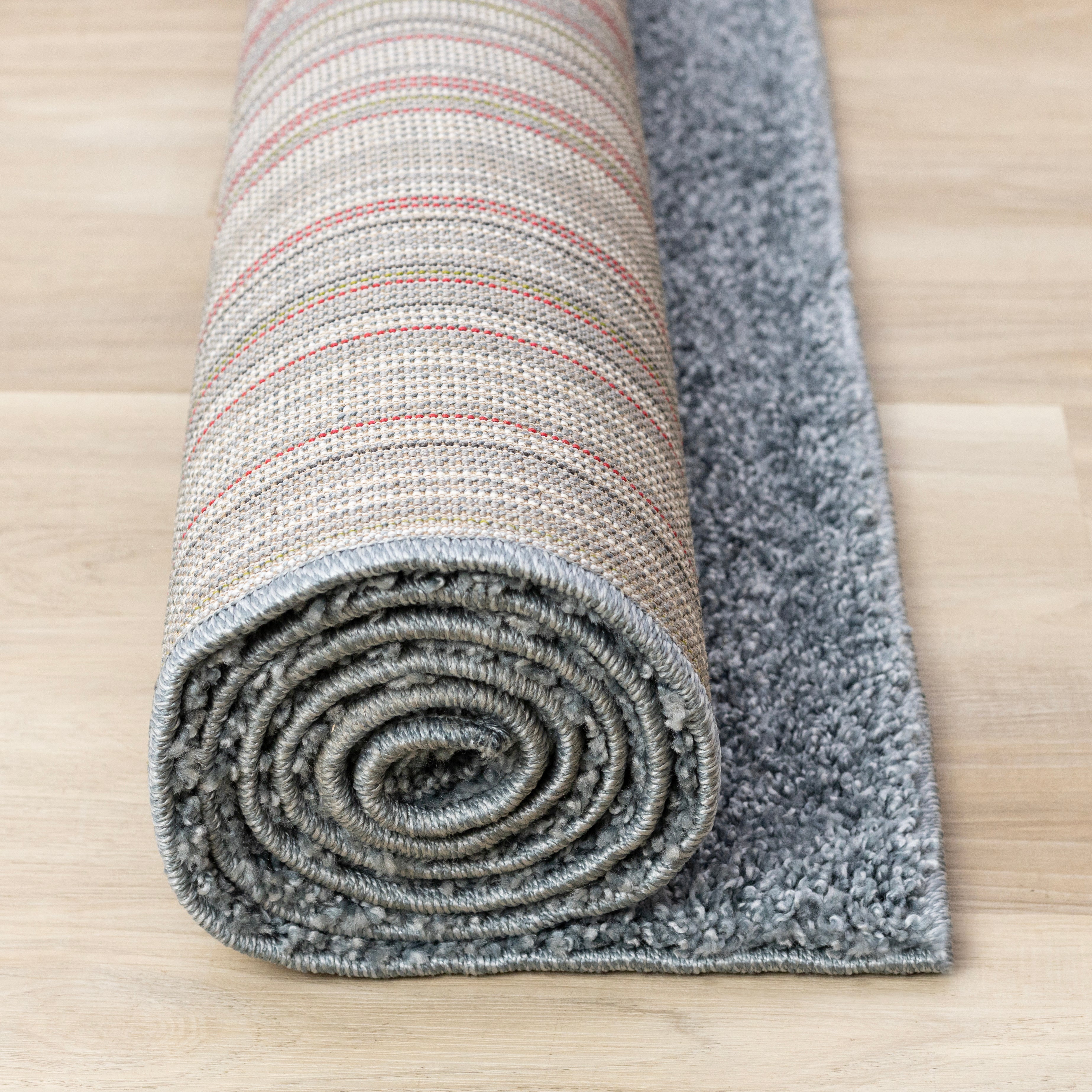 Brio 5'3" x 7'7" Shag Area Rug - Blue