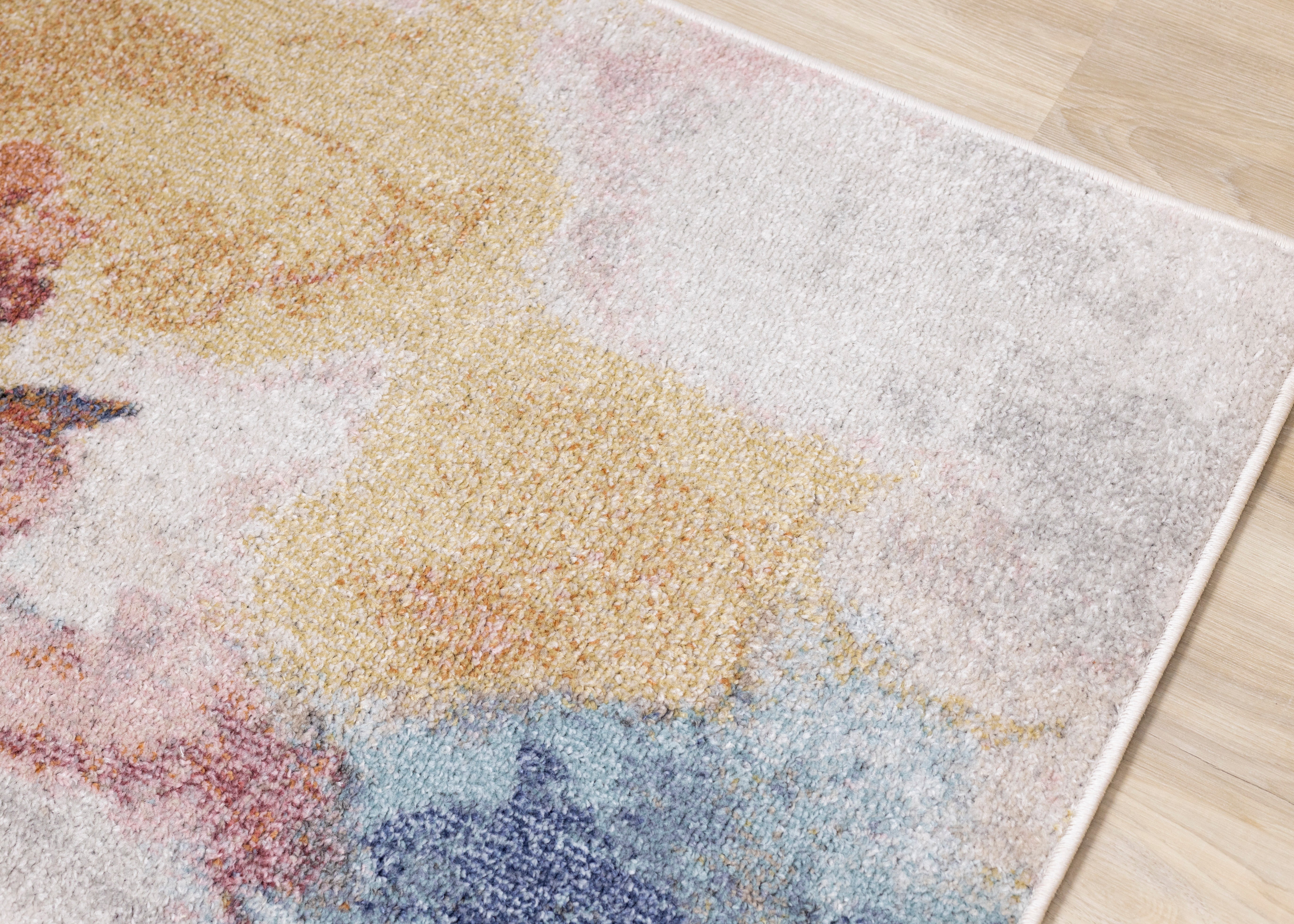 Fresco 5'3" x 7'7" Cherry Blossom Area Rug