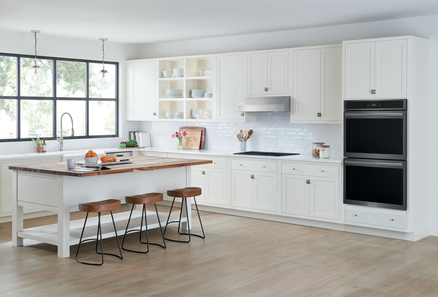 Frigidaire Gallery Smudge-Proof Black Stainless Steel 30" Double Wall Oven with Total Convection (10.6 Cu. Ft) - GCWD3067AD