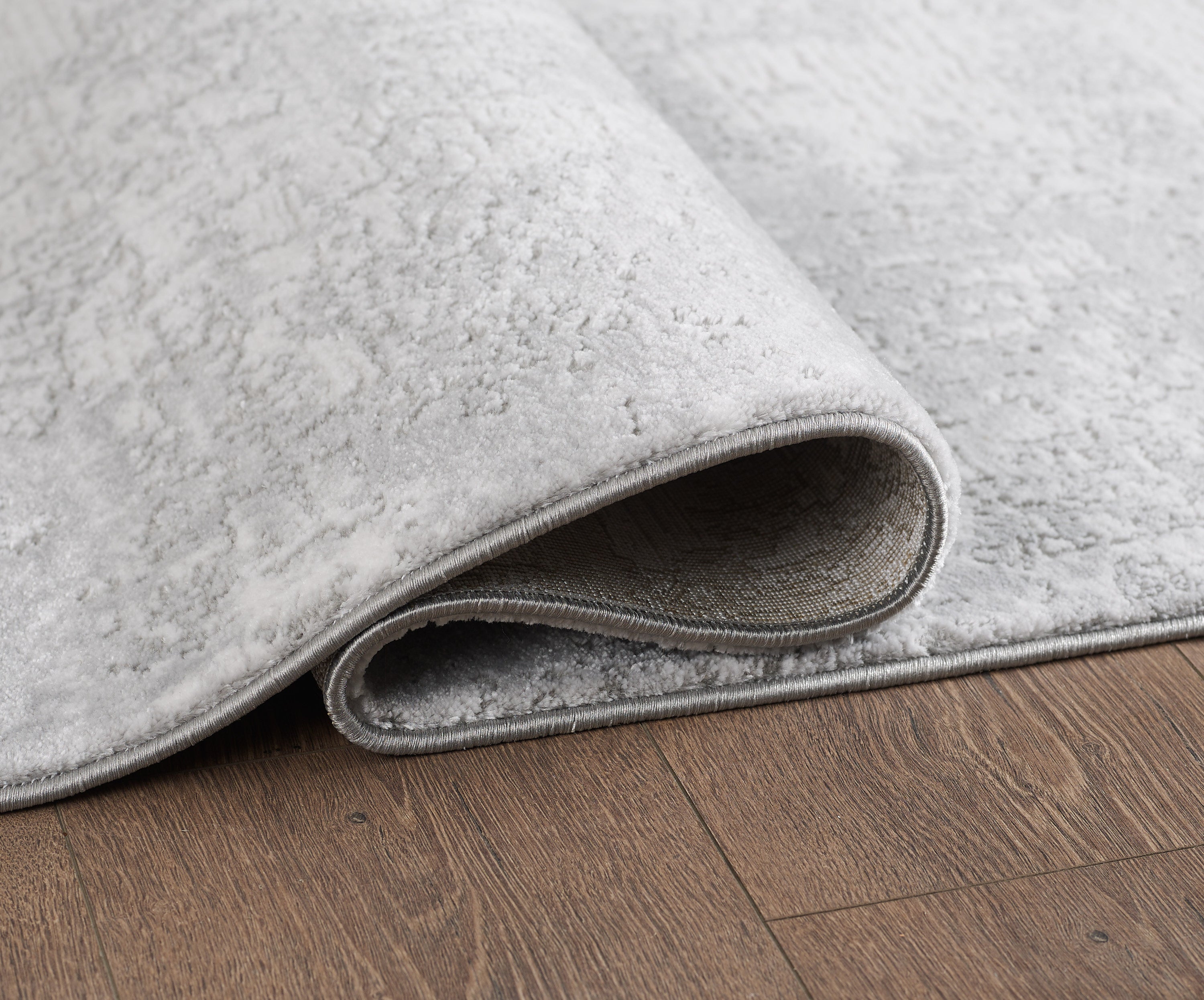 Merinos Lazer 5'3" x 7'5" Area Rug - Grey