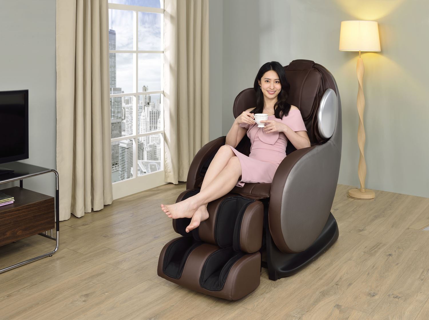 Skridtet Therapeutic Multiple Function Whole Body Reclining Massage Chair - Chocolate Brown