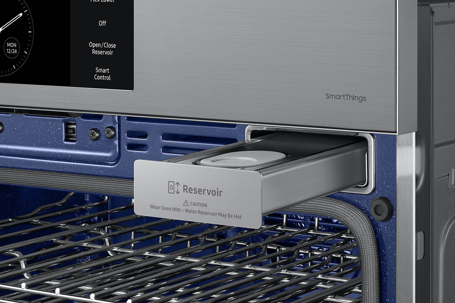 Samsung BESPOKE Stainless Steel Wall Oven (5.1 cu. ft) - NV51CG700SSRAA