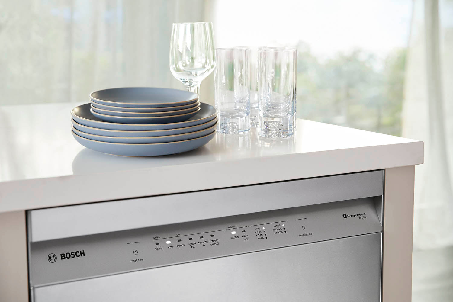 Bosch Stainless Steel Anti Fingerprint 24" Smart Dishwasher with Home Connect - SHE4AEM5N