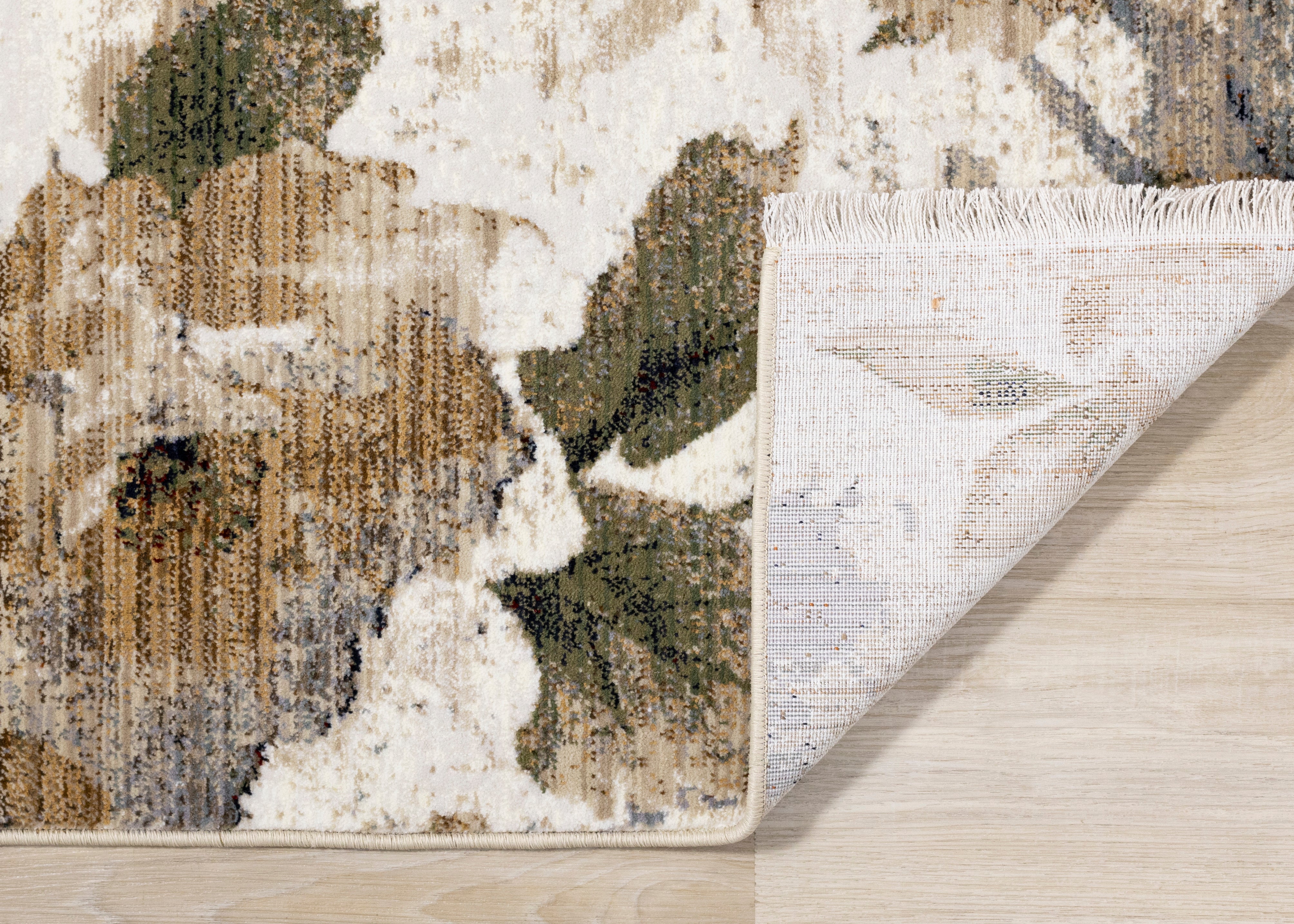 Rustic Garden 5'3" x 7'7" Warm Toned Floral Print Area Rug - Cream