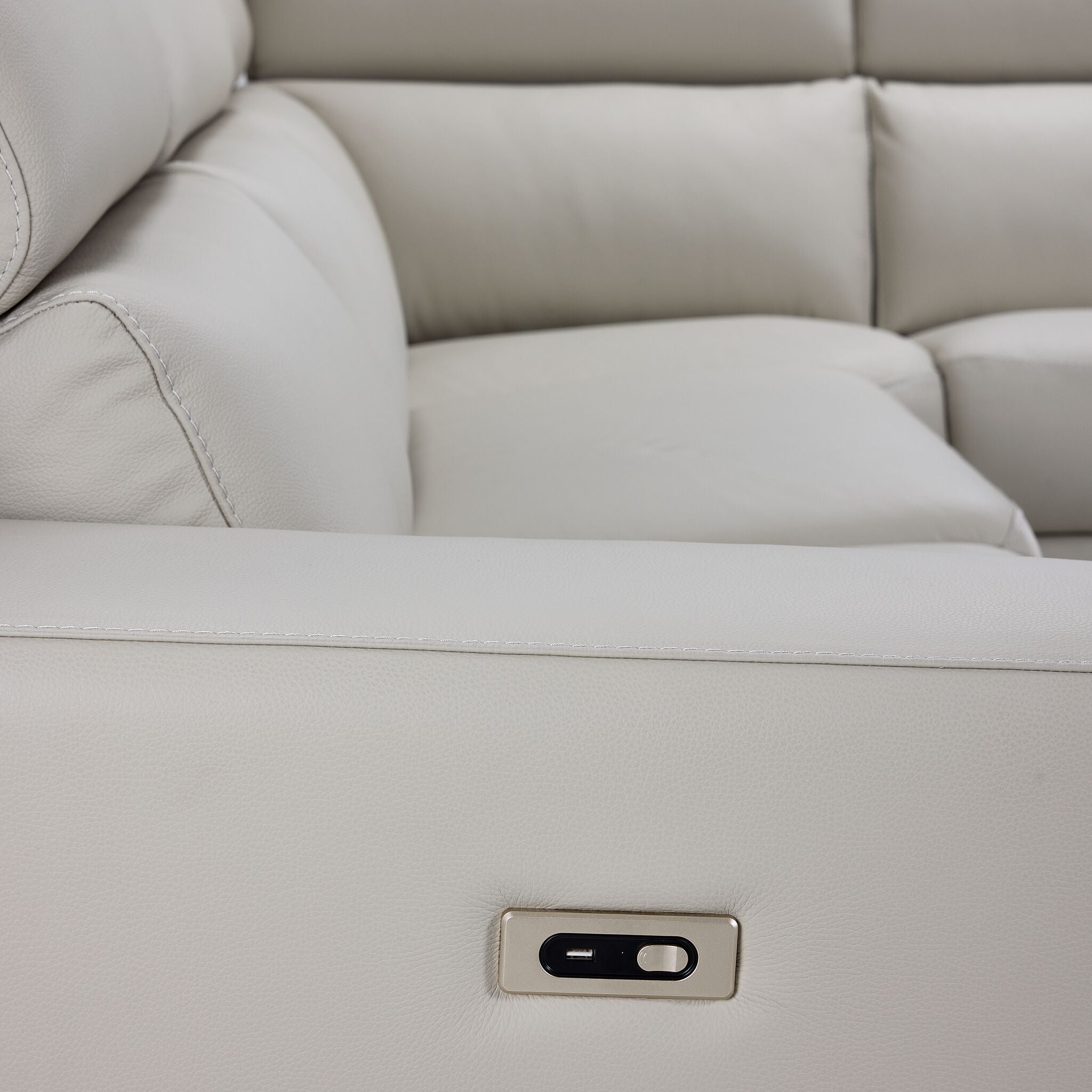 Bianca 3-Piece Power Sectional with Right Facing Chaise - Light Grey