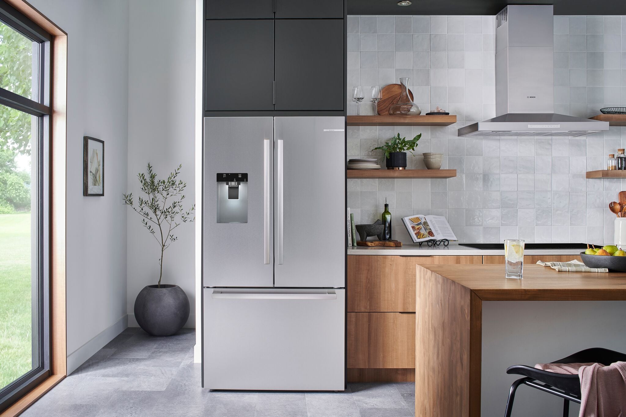 Bosch 36" 26.0 Cu. Ft. Stainless Steel Counter-Depth French Door Refrigerator - B36FD52SNS