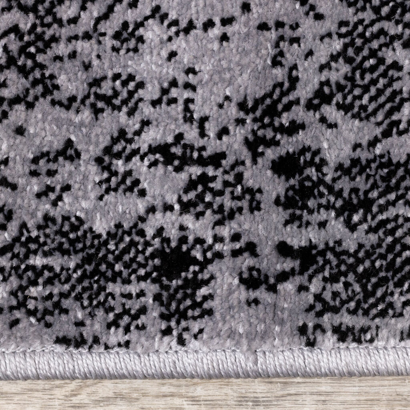 Stone Prism 6'7" x 9'7" Triangle Shapes Area Rug - Cream, Beige