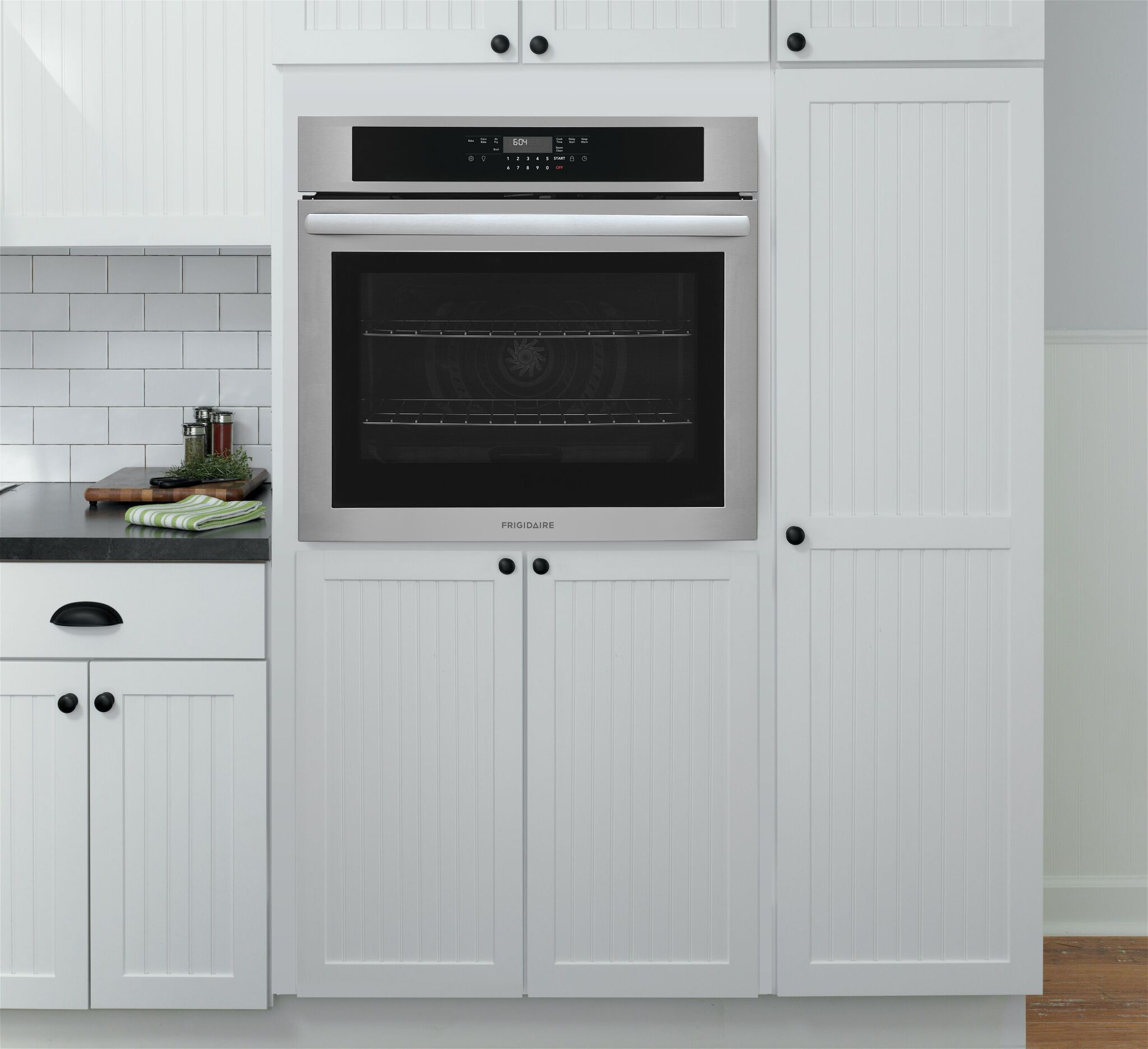 Frigidaire Stainless Steel 30" Single Wall Oven (5.3 Cu. Ft.) - FCWS3030AS