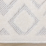 Arctic Echo 5'3" x 7'7" Diamond Area Rug - White