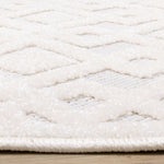 Arctic Echo 5'3" x 7'7" Diamond Area Rug - White