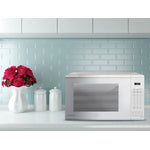 Panasonic White Countertop Microwave with Genius Sensor (1.3 Cu.Ft.) - NNSG676WC