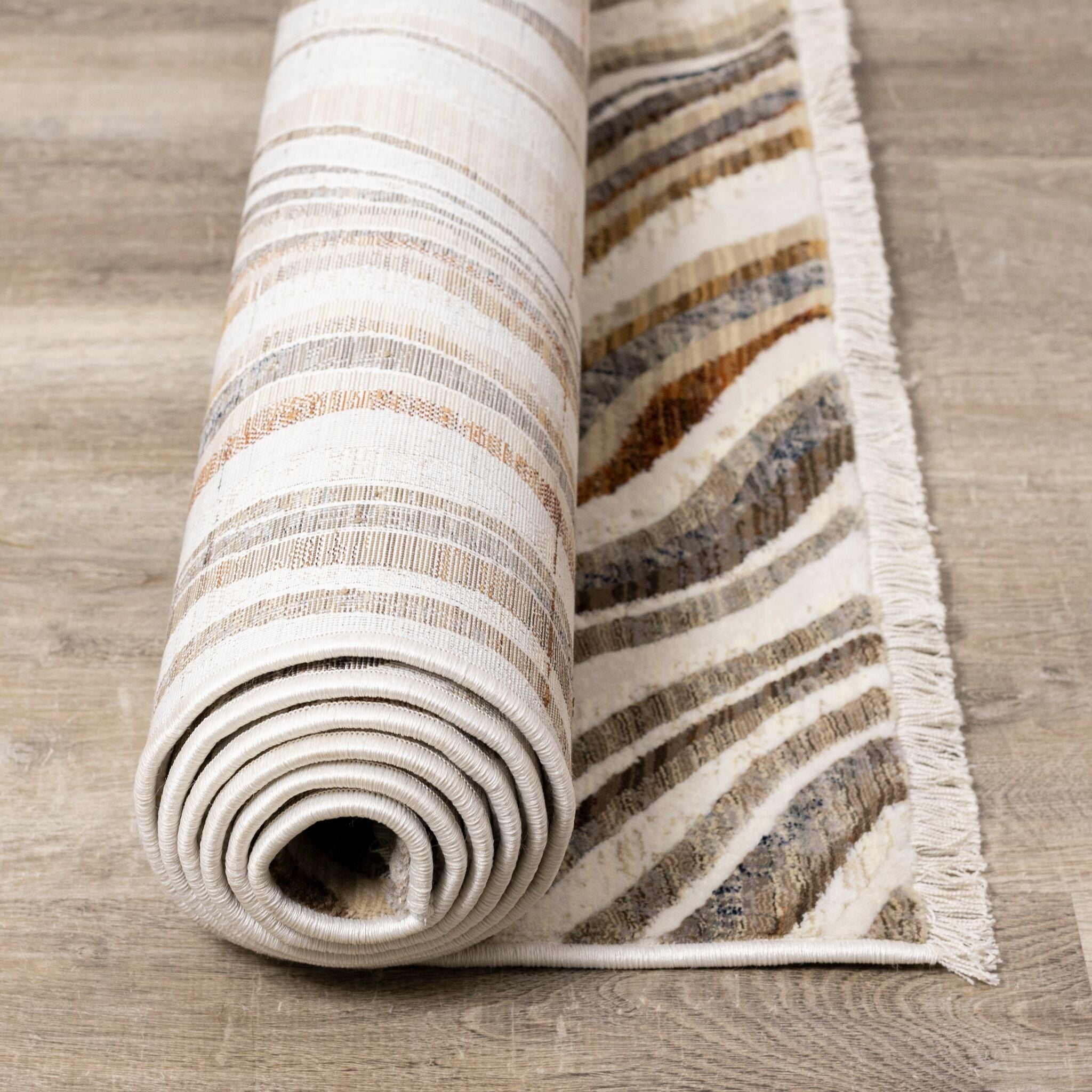Desert Wave 5'3" x 7'10" Curvy Waves Area Rug - Beige