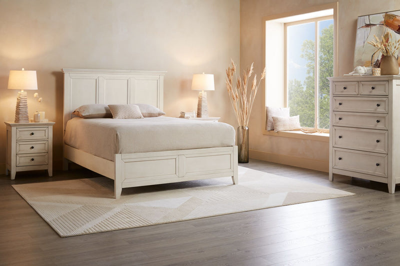 San Mateo 3-Piece Queen Bed Package- Antique White Leon's