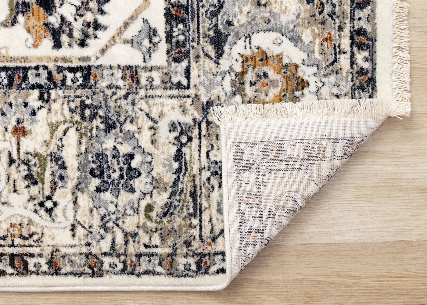 Serene 5'3" x 7'7" Intricate Border Area Rug