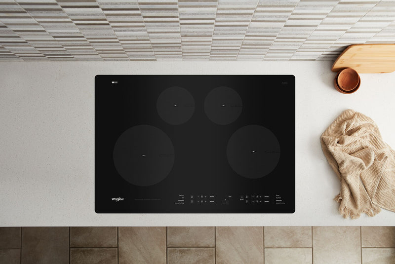 Whirlpool Table de cuisson encastrée électrique de 30 po avec technologie induction WCI55US0JB
