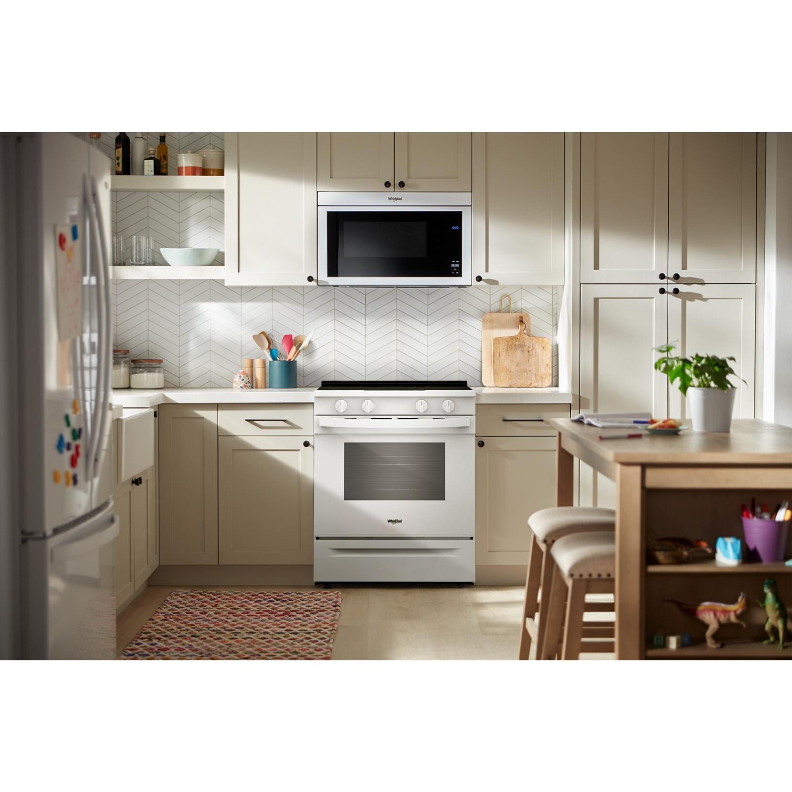 Whirlpool White Slide-In Smart Electric Range (5.3 Cu. Ft.) - YWSES3330TW
