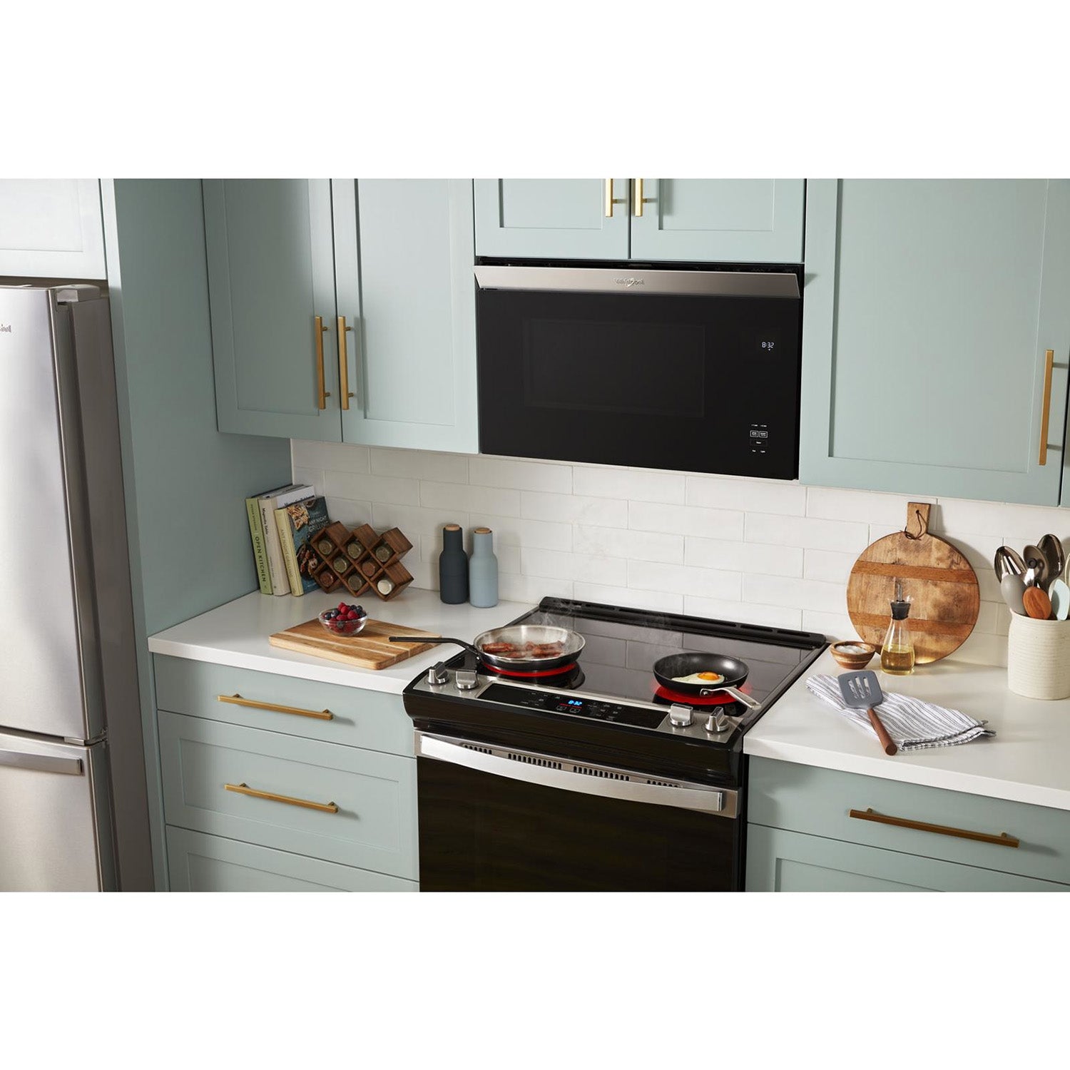 Whirlpool Fingerprint Resistant Stainless Steel Over-the-Range Microwave (1.10 Cu Ft) - YWMMF5930PZ